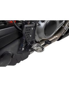 "Works" long-distance foot pegs for Harley-Davidson RA1250 Pan America